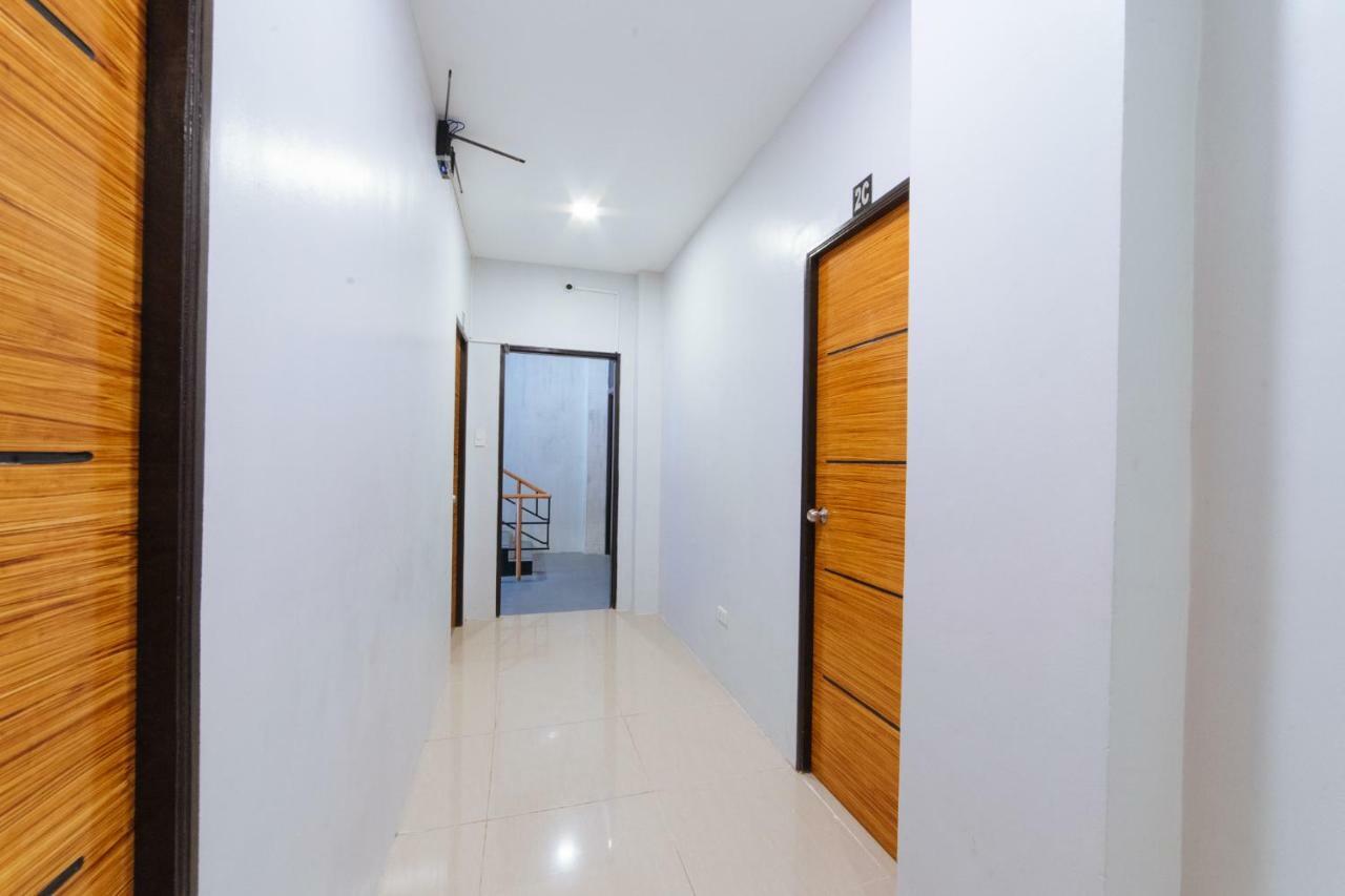 Hotel Reddoorz @ Remigio Street Santa Cruz Manila